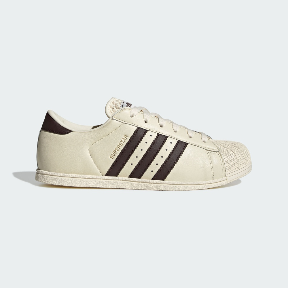 SUPERSTAR