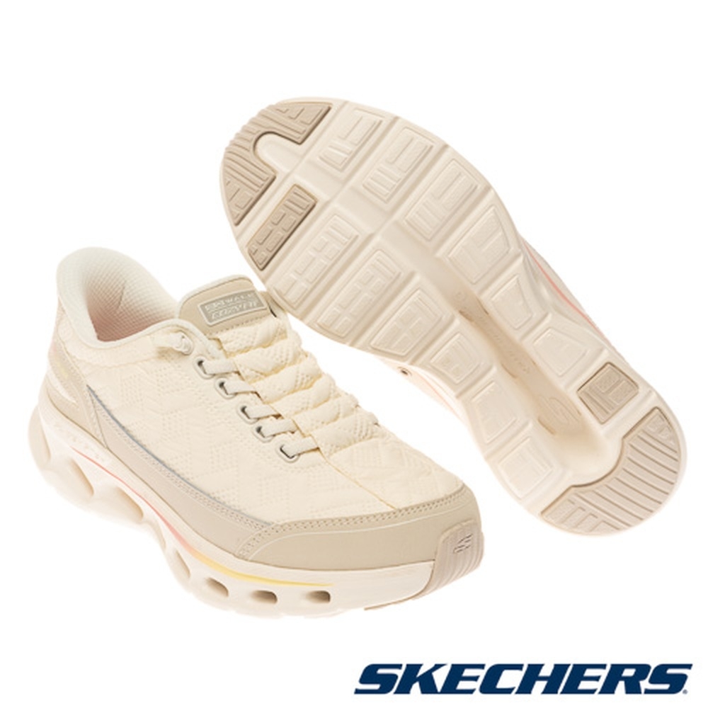 SKECHERS
