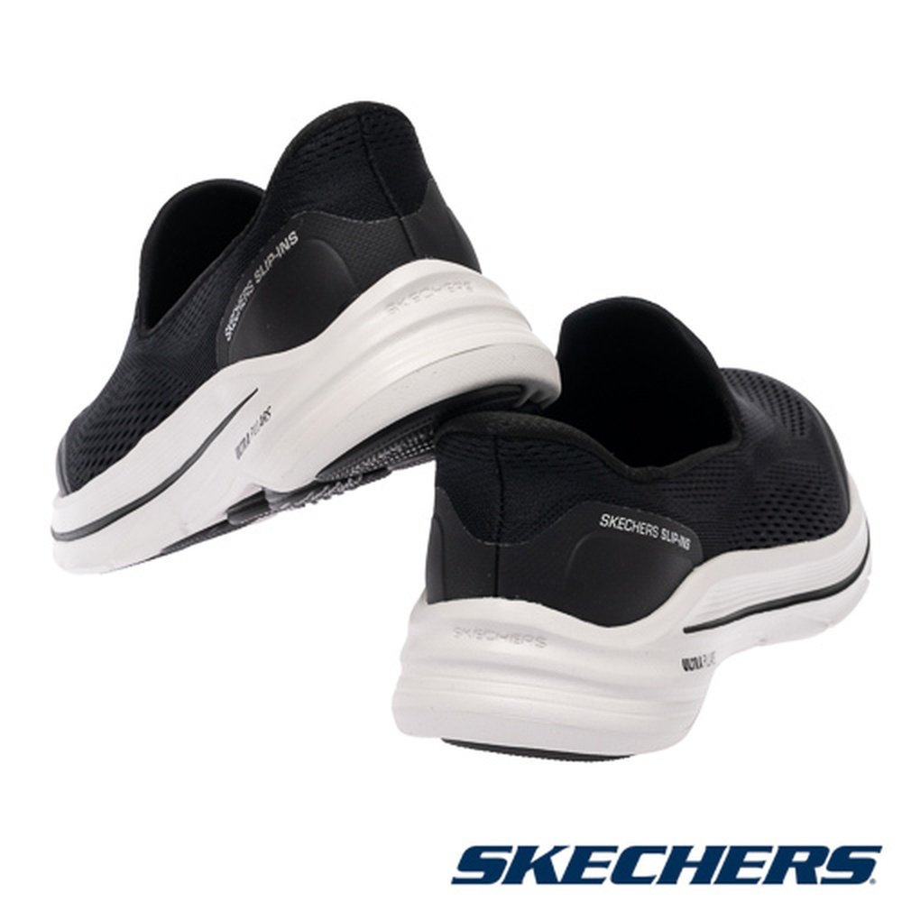 INS SKECHERSSKECHERS