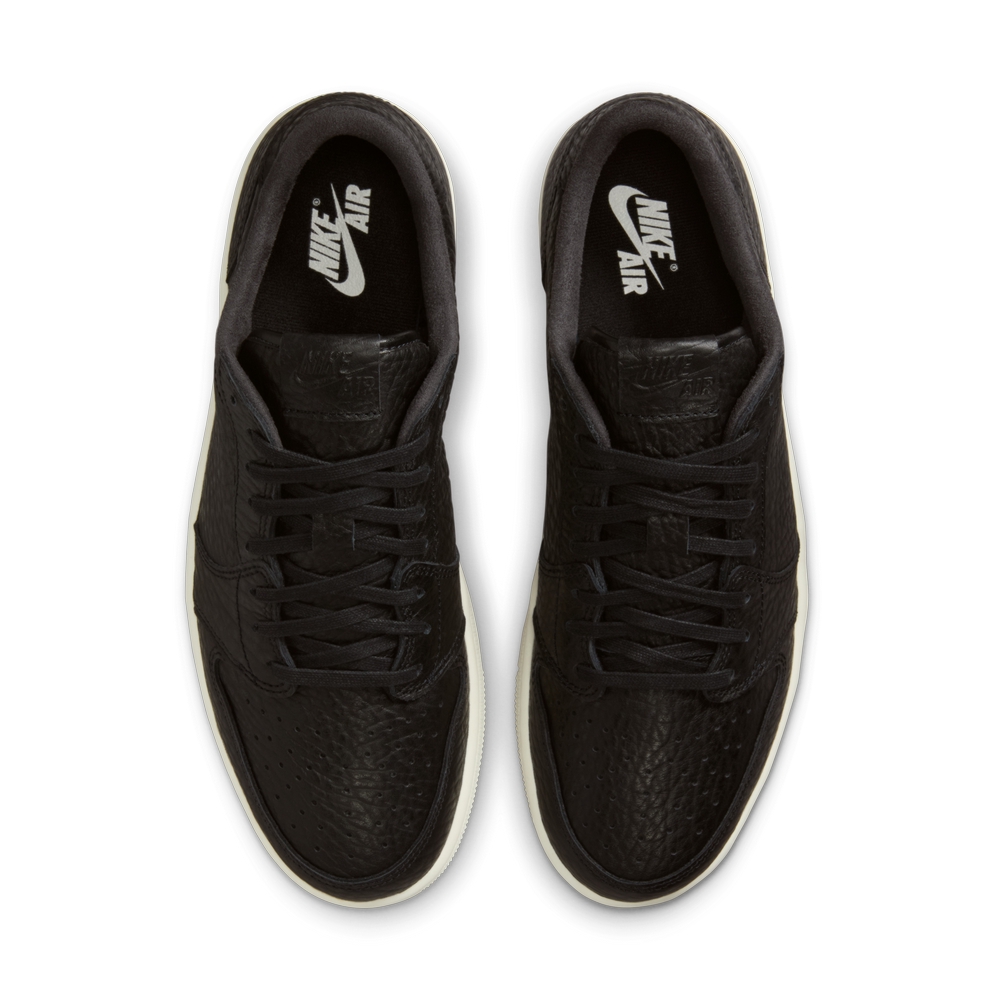 NIKEAIRNIKEAIR
