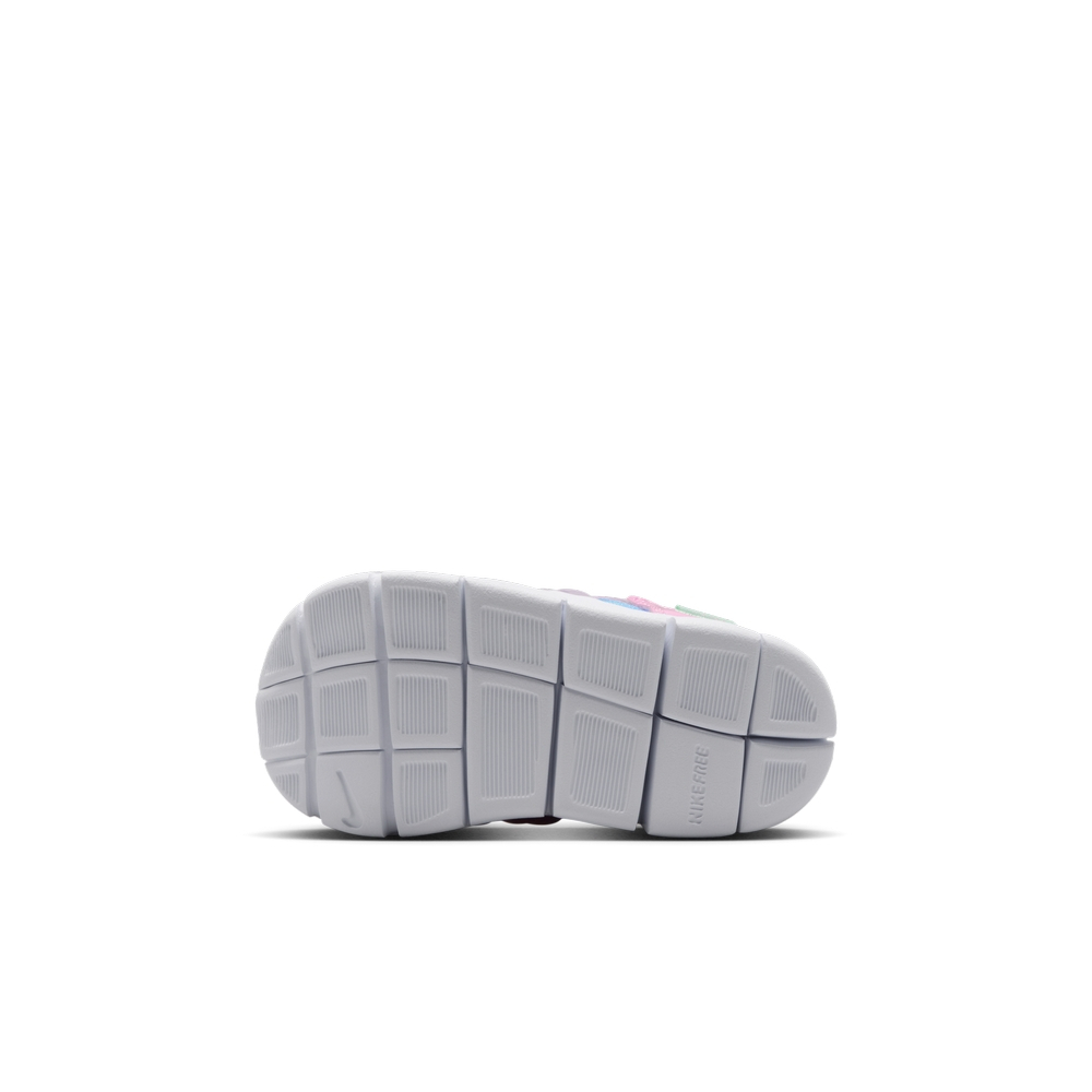 NIKE FREE