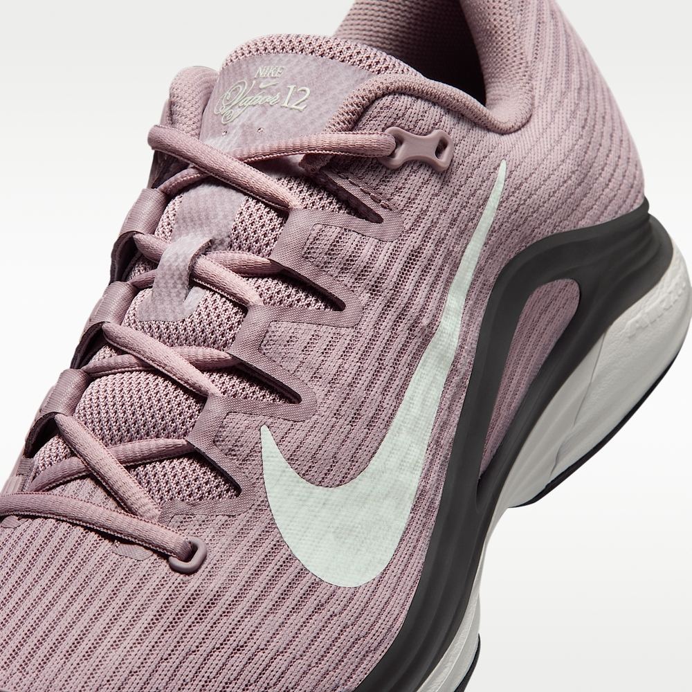 NIKE 12