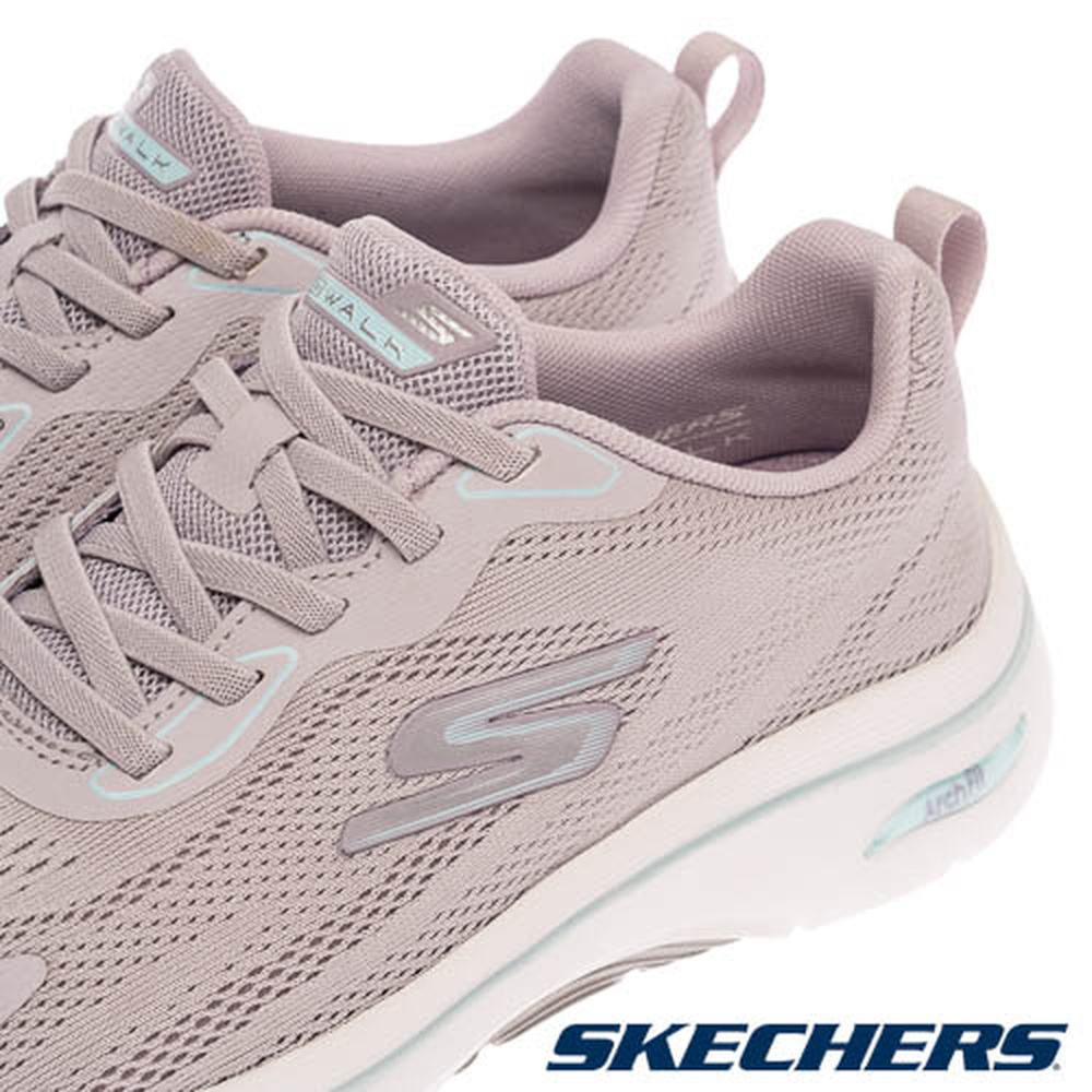 SKECHERS
