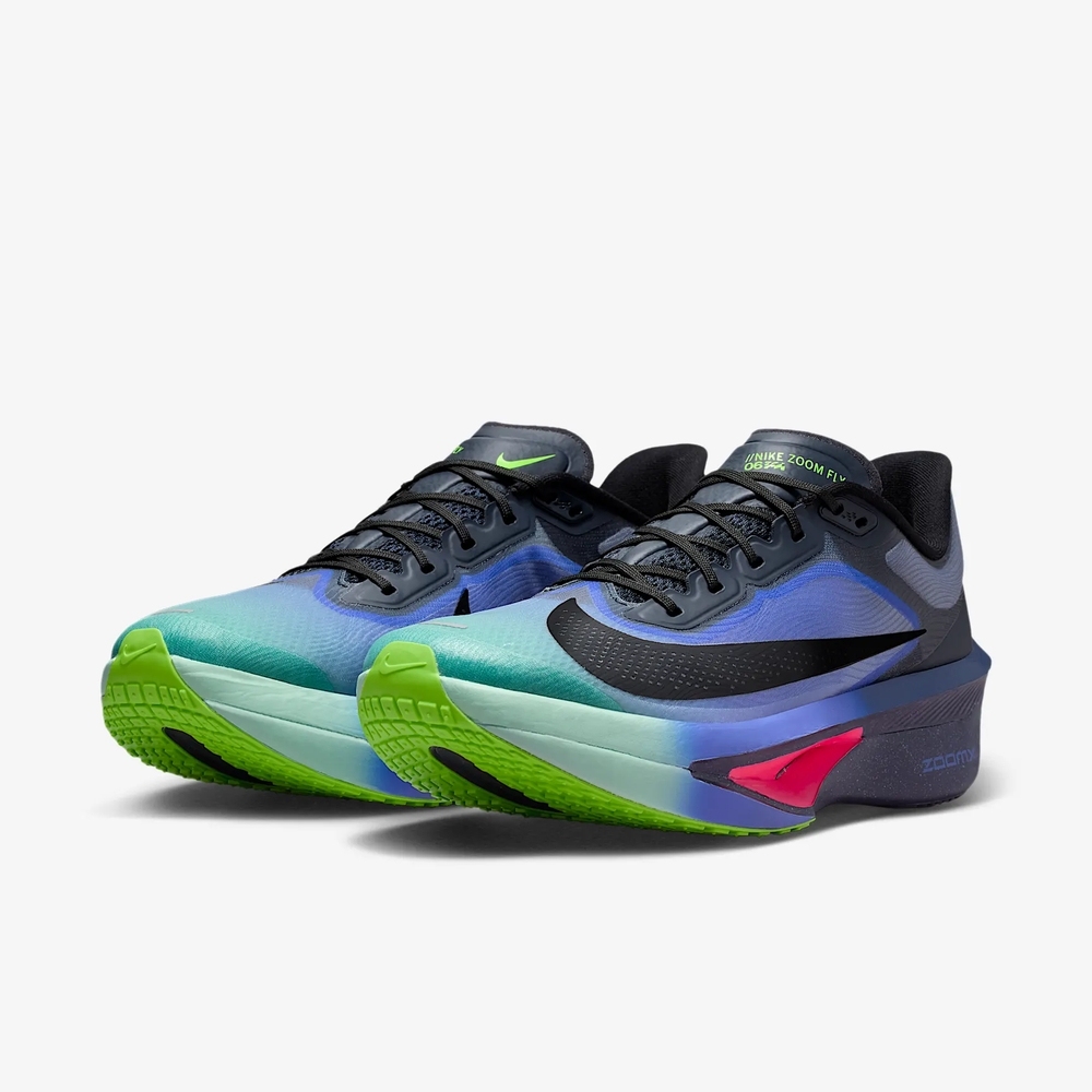 NIKE ZOOM 06