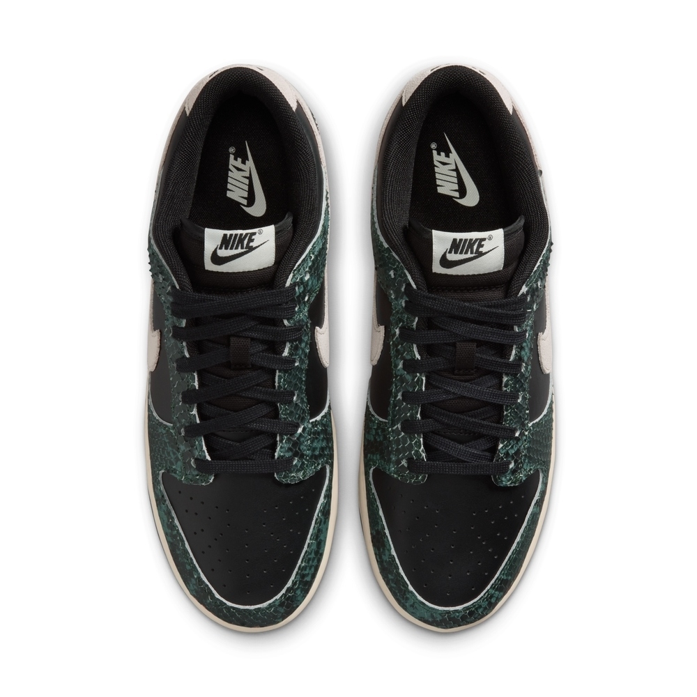 NIKENIKENIKE