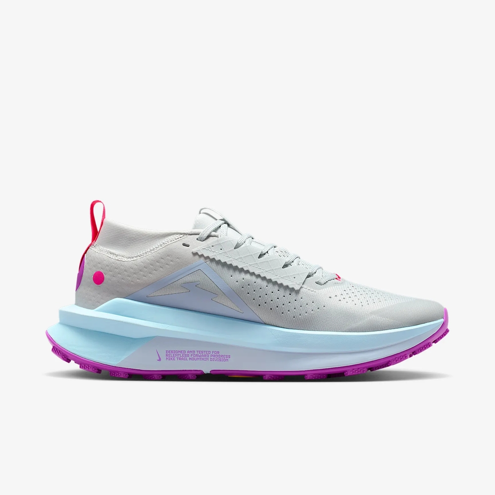 DESIGNED AND TESTED FORRELENTLESS FORWARD PROGRESSNIKE TRAIL MOUNTAIN