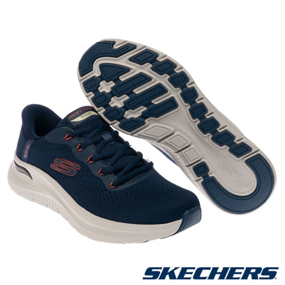 SKECHERS