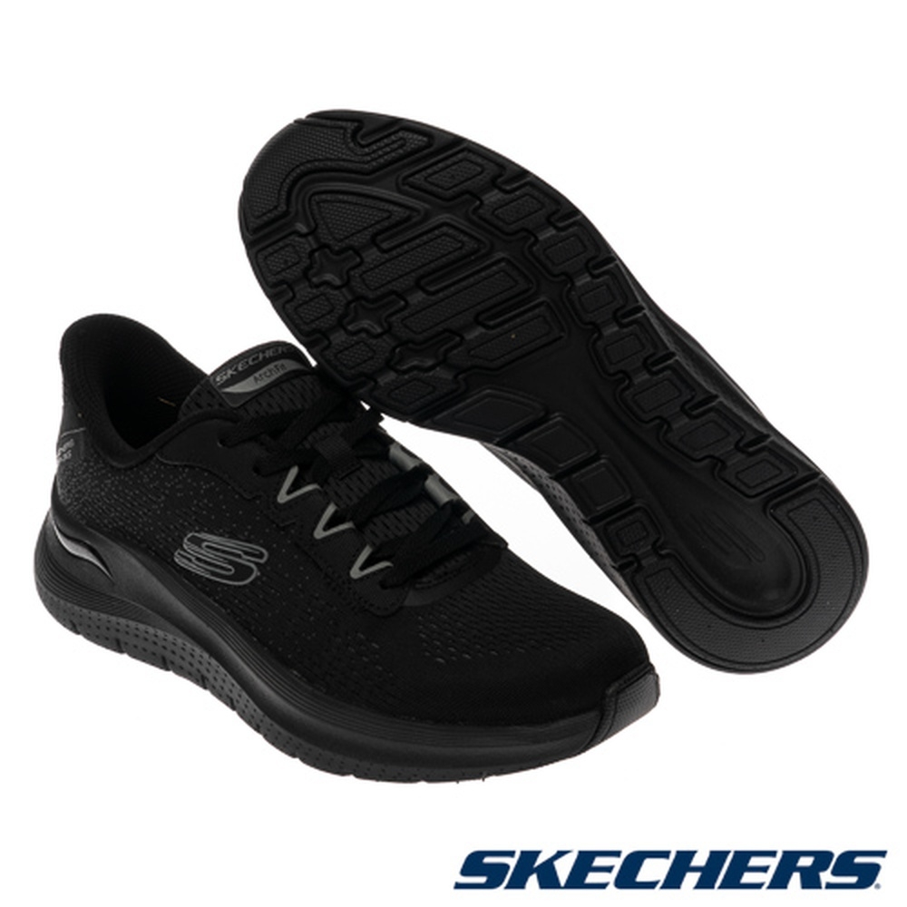 SKECHEArchVVVSKECHERS