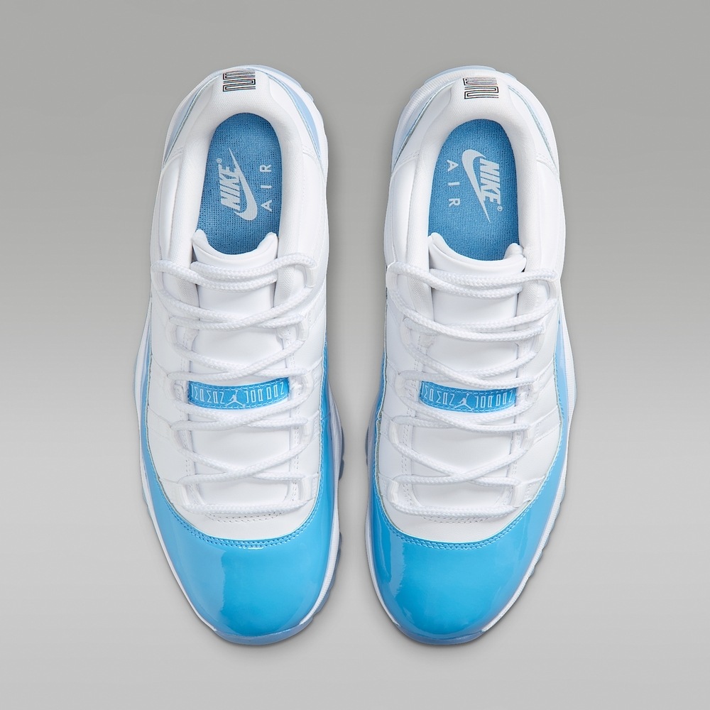 NIKE  NIKE
