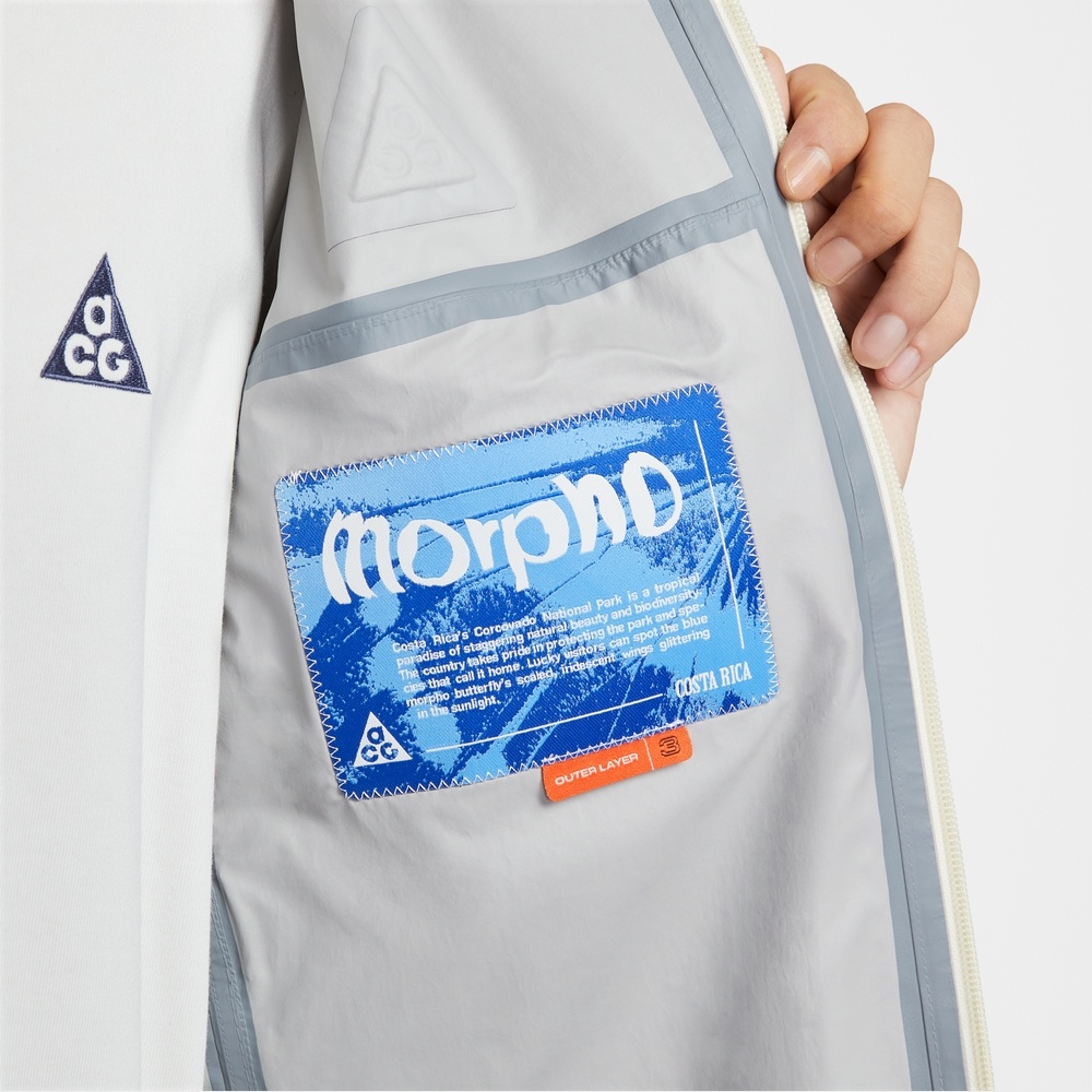 CG beauty and biodiversity Ric  National Park is a paradise of staggering   the park and spe-can spot the blueThe  takes pride in  as glitteringucky that call it home L butterflys   the sunlight.OUTER LAYERCOSTA RICA