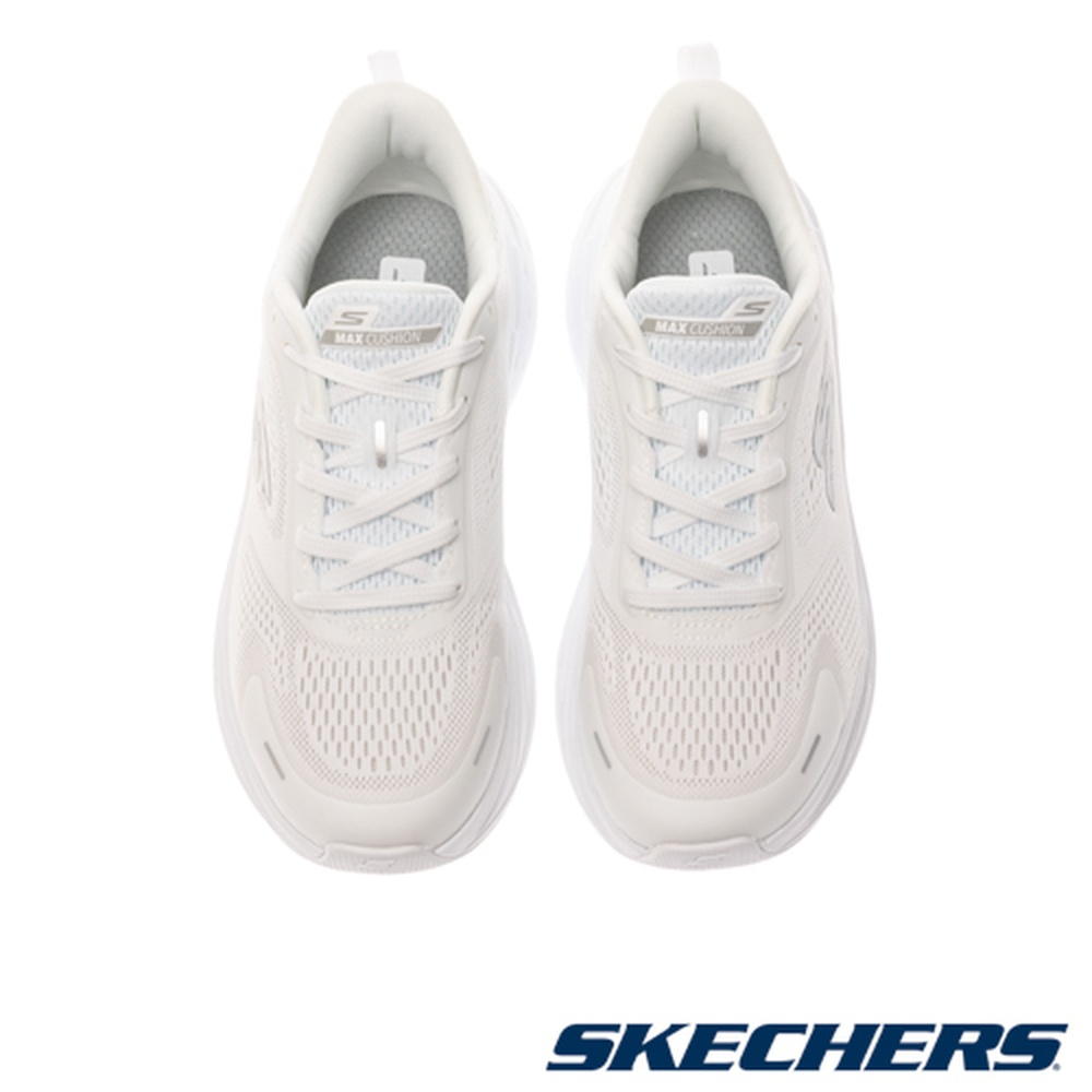 MAX MAX SKECHERS
