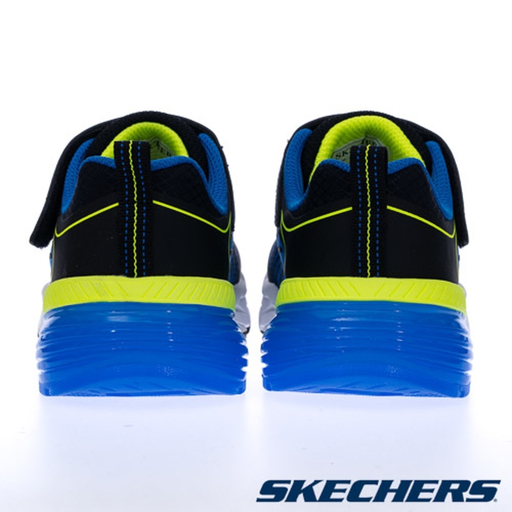 SKECHERS