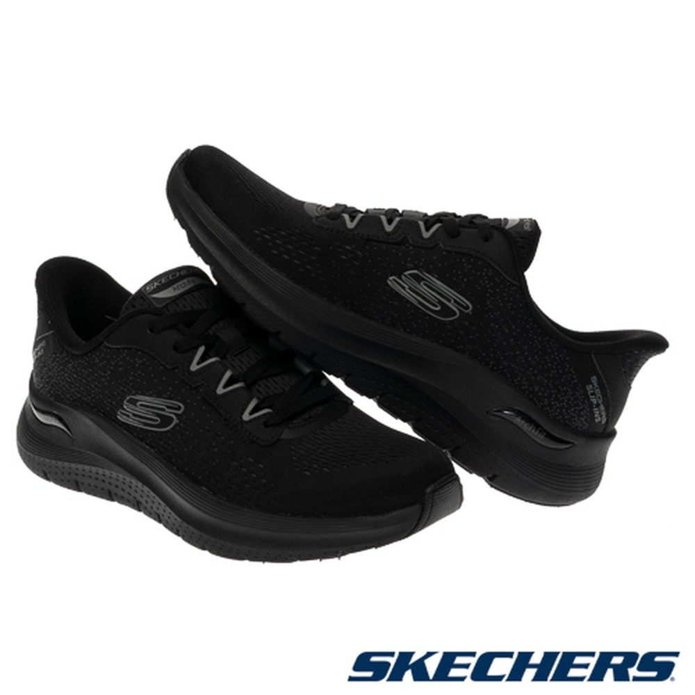 VVVSKECHERS