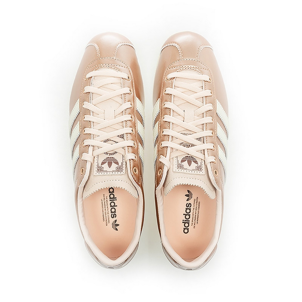 adidas                      THE adidas