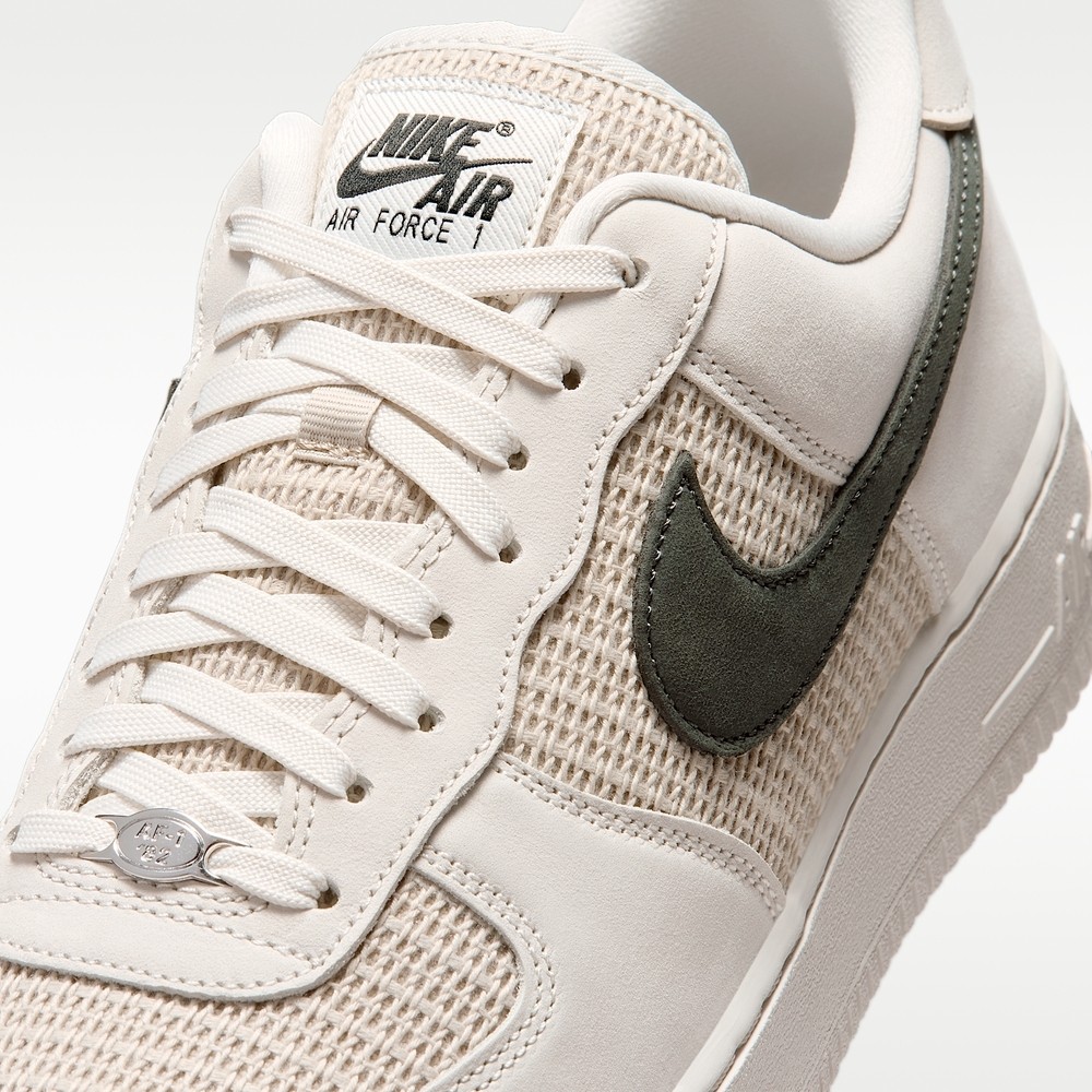 AIR FORCE