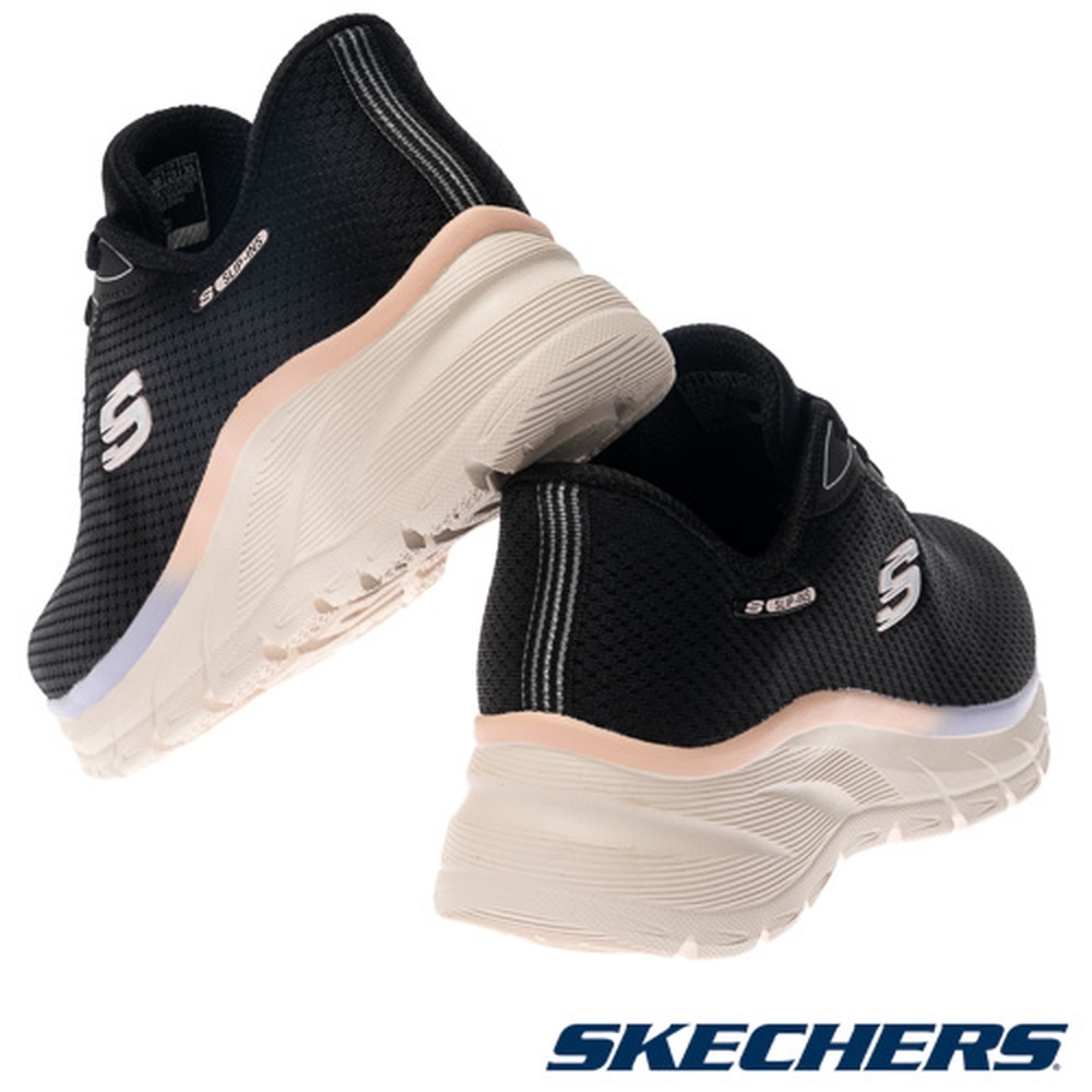SSKECHERS