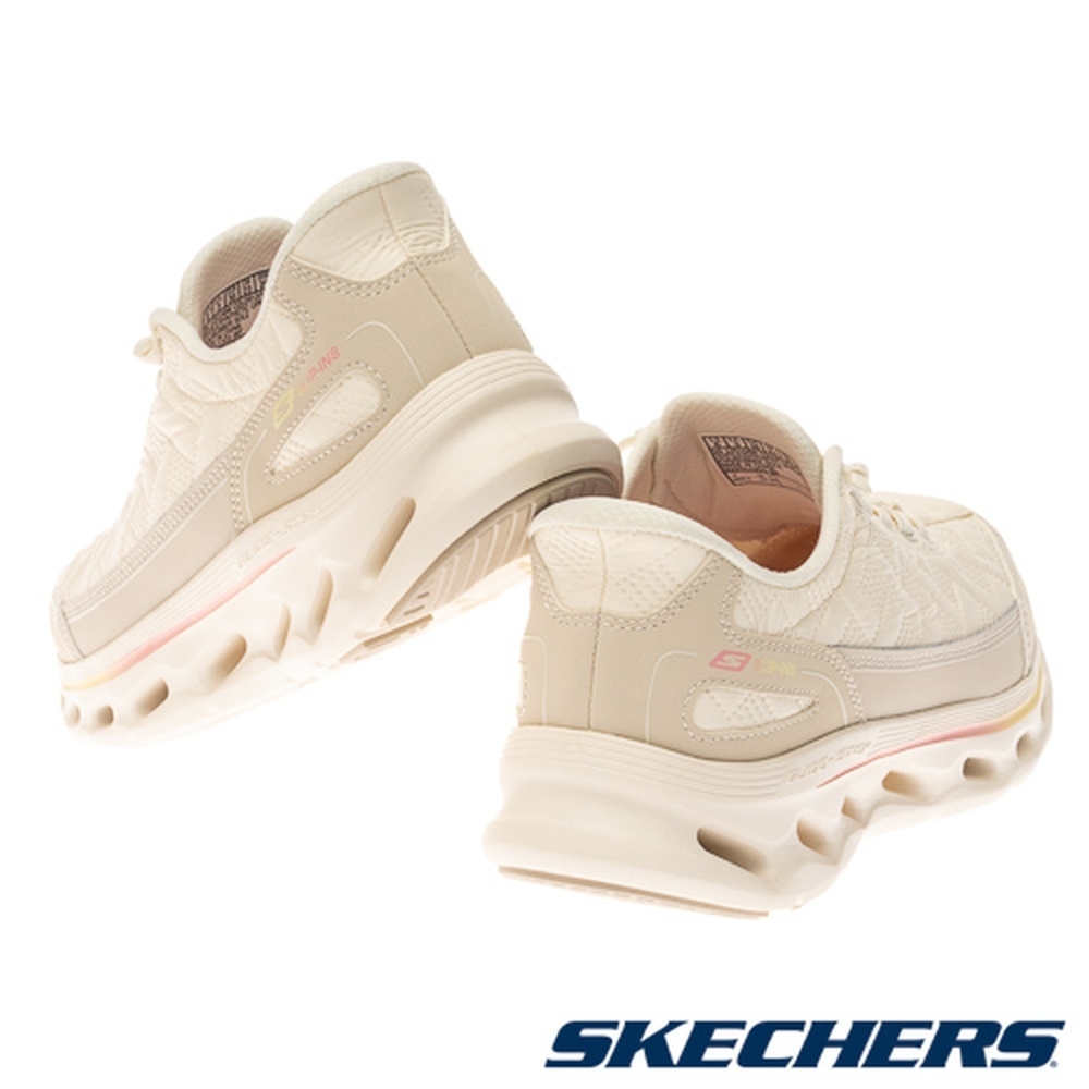 SKECHERS