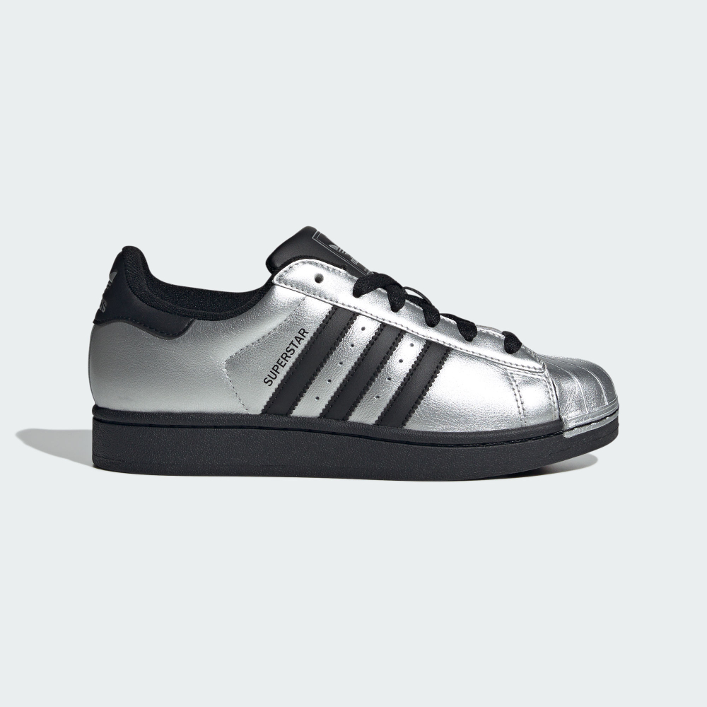 SUPERSTAR