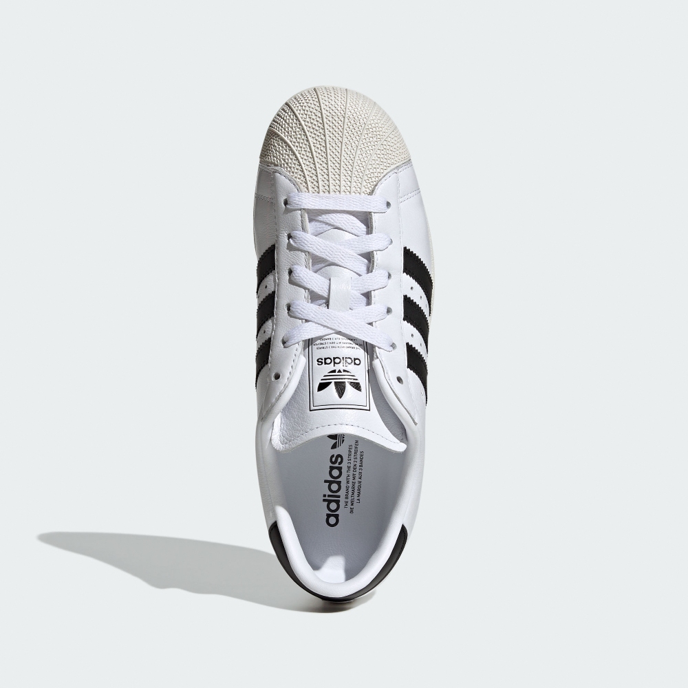 adidasTHE  WITH THE   WELTMARKE        adidas