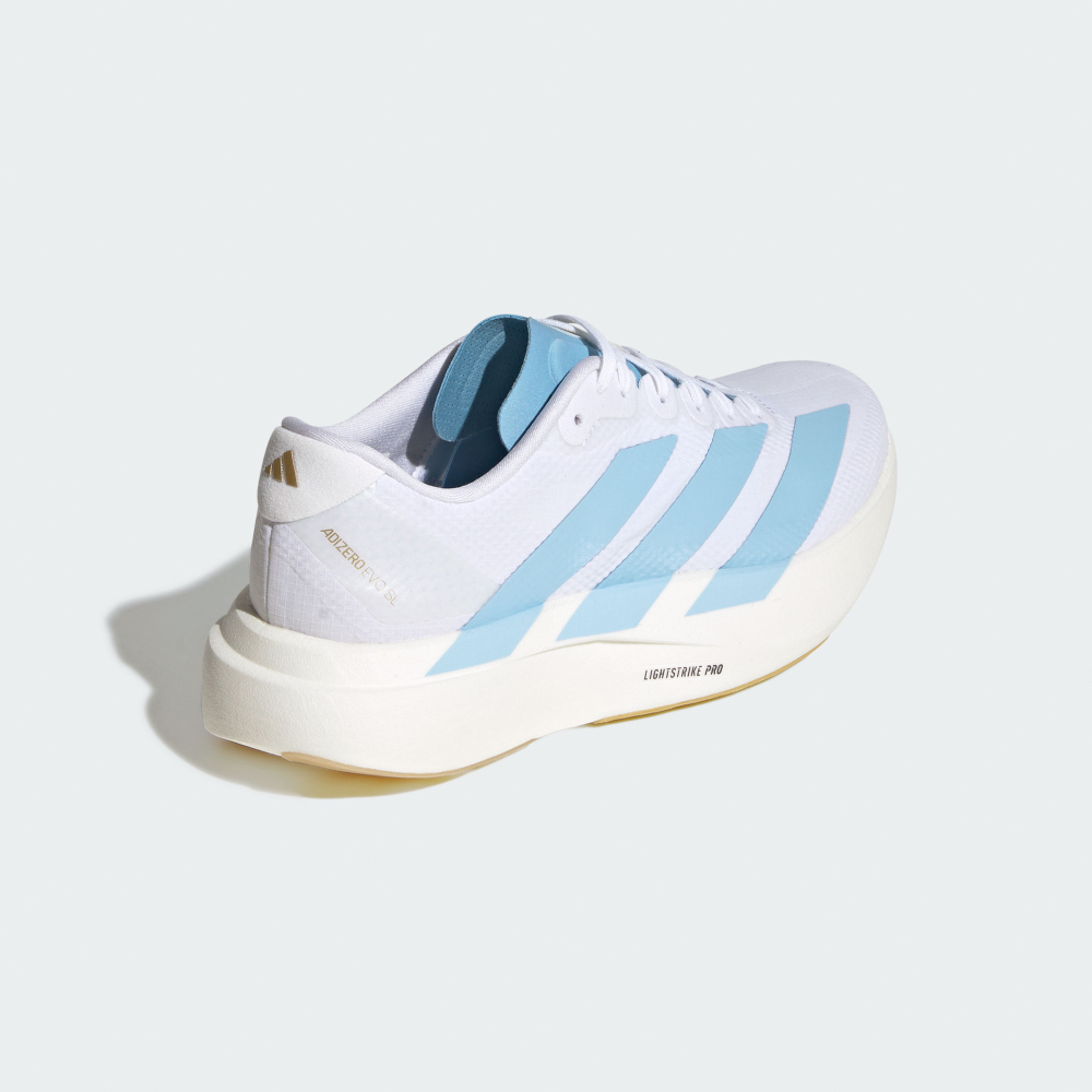 ADIZERO  SLLIGHTSTRIKE PRO