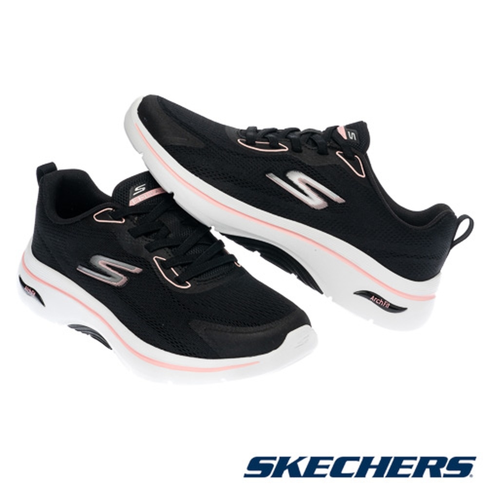 SKECHERS