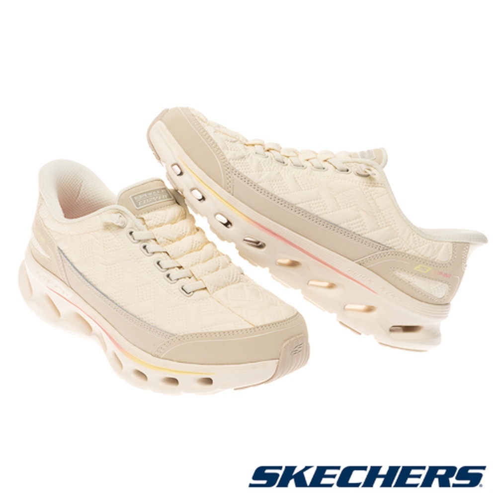 SKECHERS