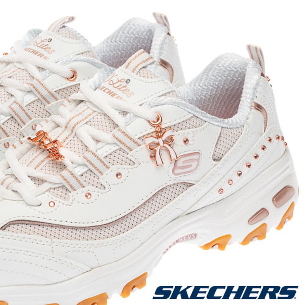 SKECHERS