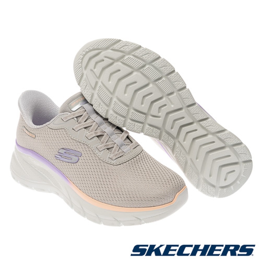 SKECHERS